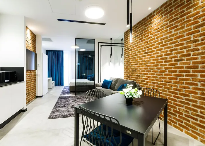 Old Town Snail Design Апартаменты