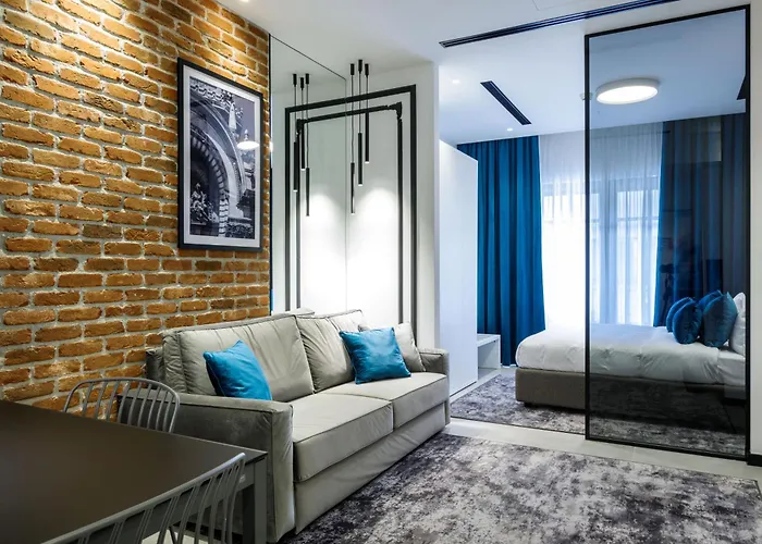 Old Town Snail Design Апартаменты Бухарест