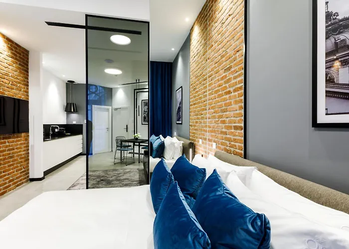 Old Town Snail Design Апартаменты