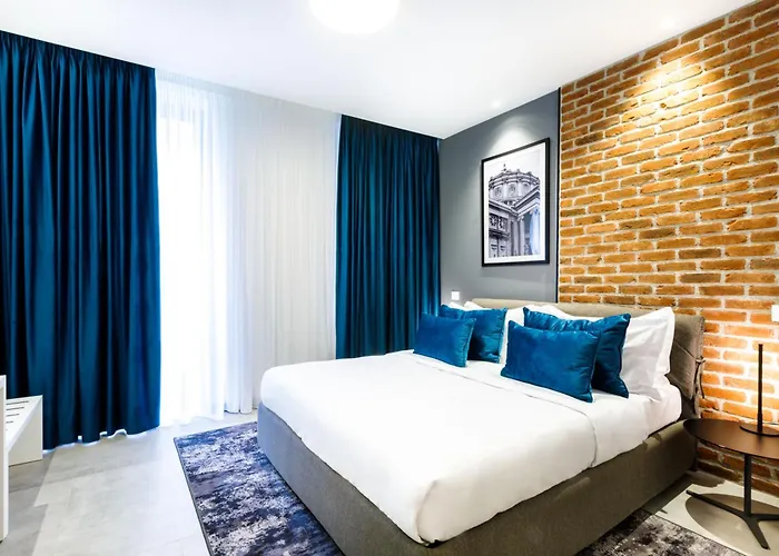 Old Town Snail Design *