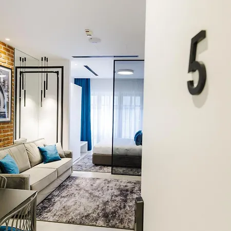 Old Town Snail Design Apartment Bucharest
