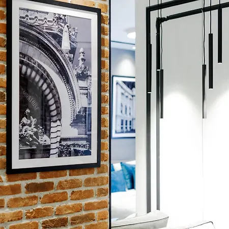 Old Town Snail Design Bucharest