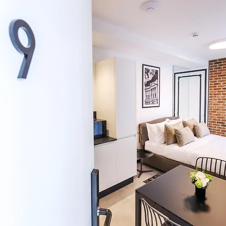 Apartment Old Town Snail Design Bucharest
