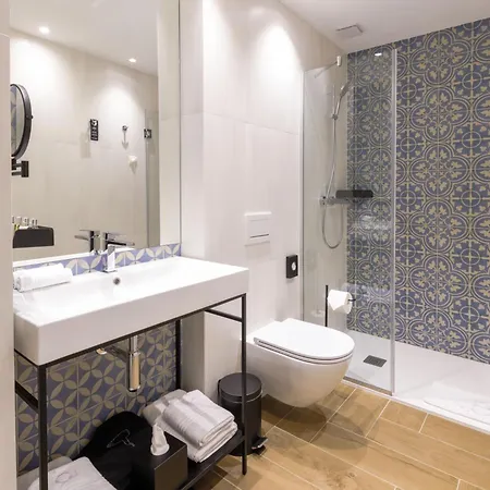 Old Town Snail Design