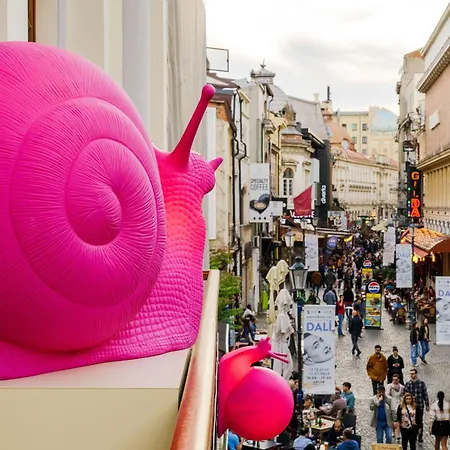 Old Town Snail Design