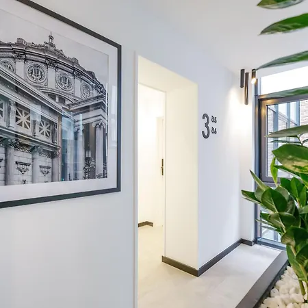 Old Town Snail Design Appartamento Bucarest